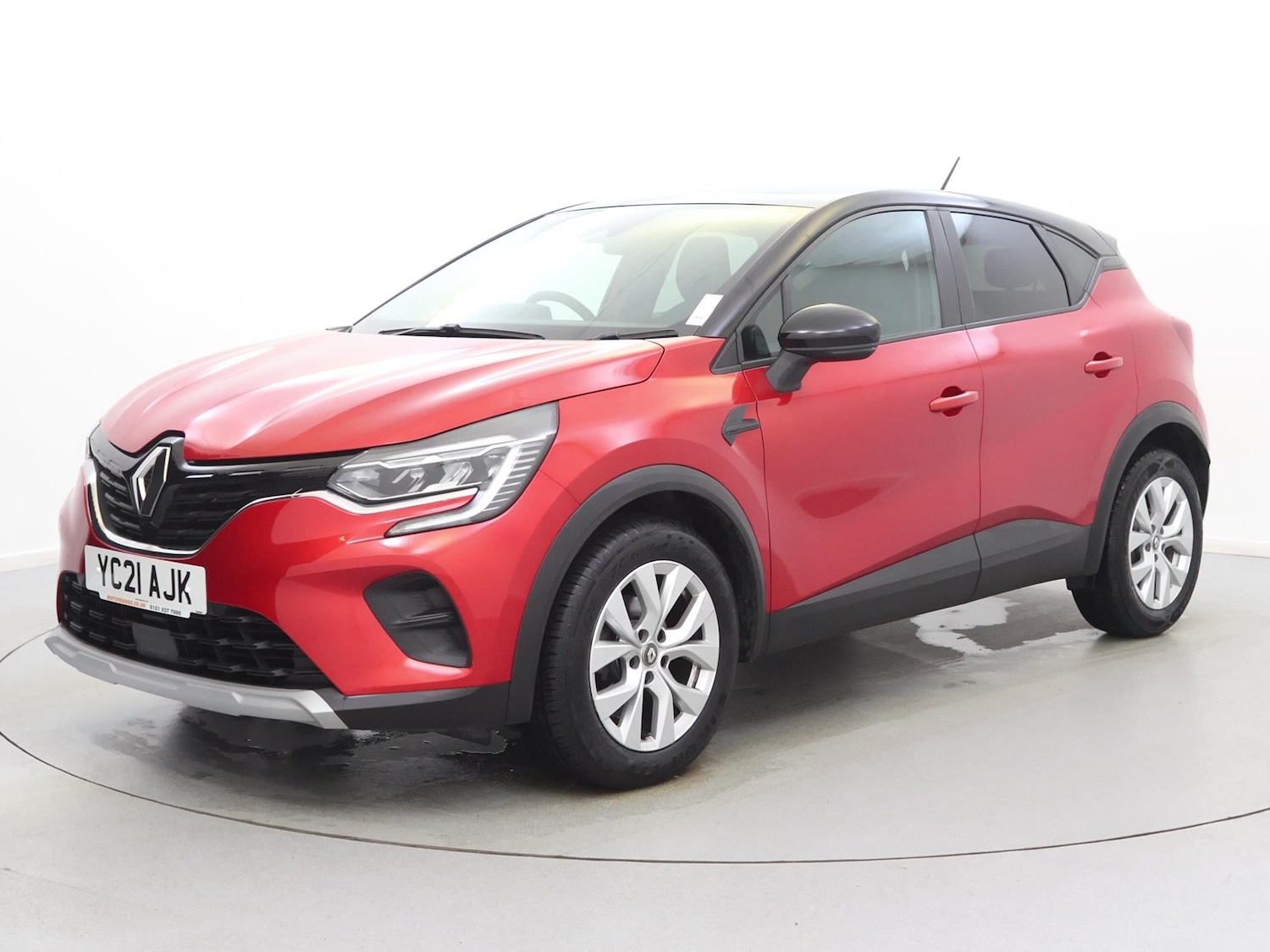 Used Renault Captur 2021 for sale - 76390927: Photo 3