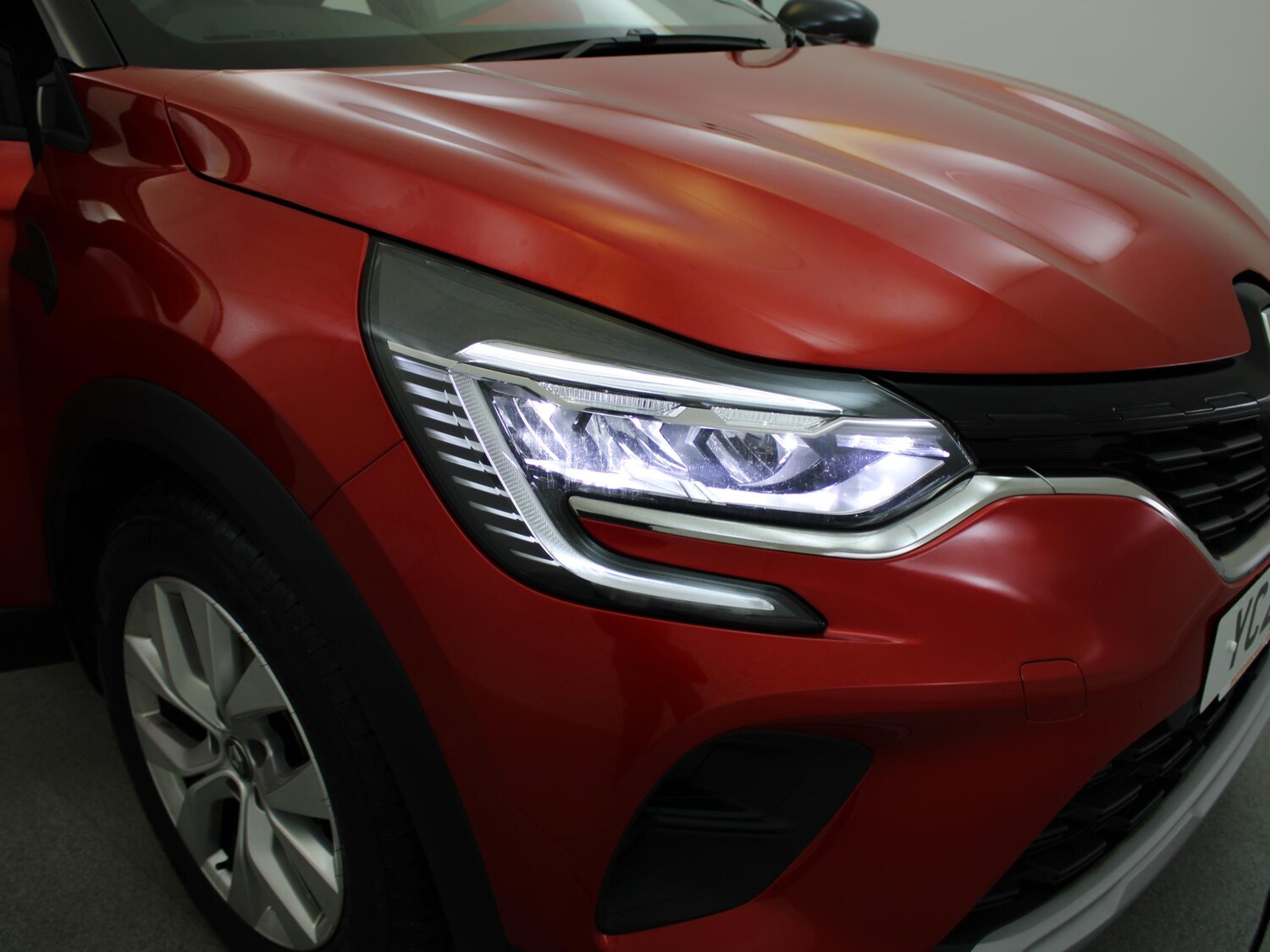 Used Renault Captur 2021 for sale - 76390927: Photo 32