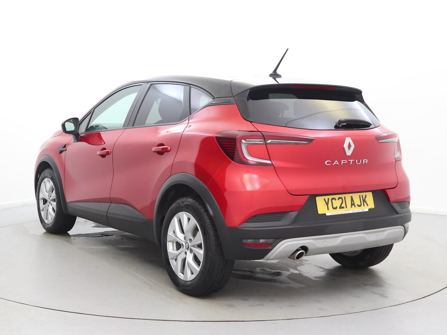 Used Renault Captur 2021 for sale - 76390927: Photo 7