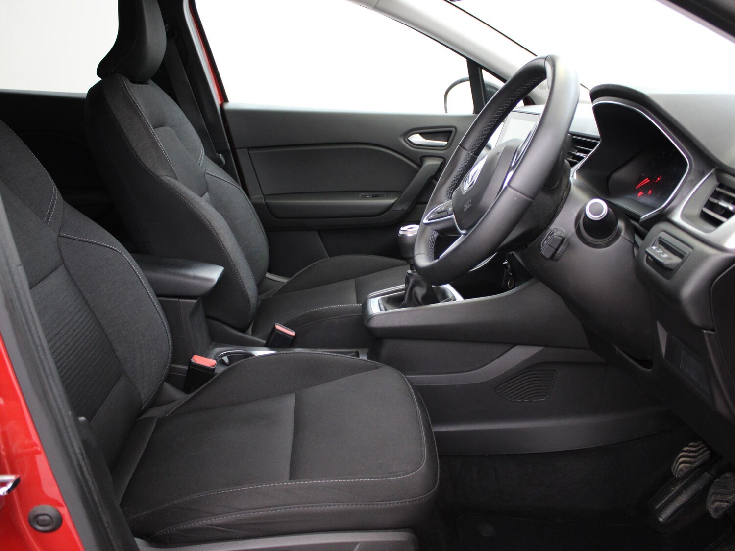 Used Renault Captur 2021 for sale - 76390927: Photo 9