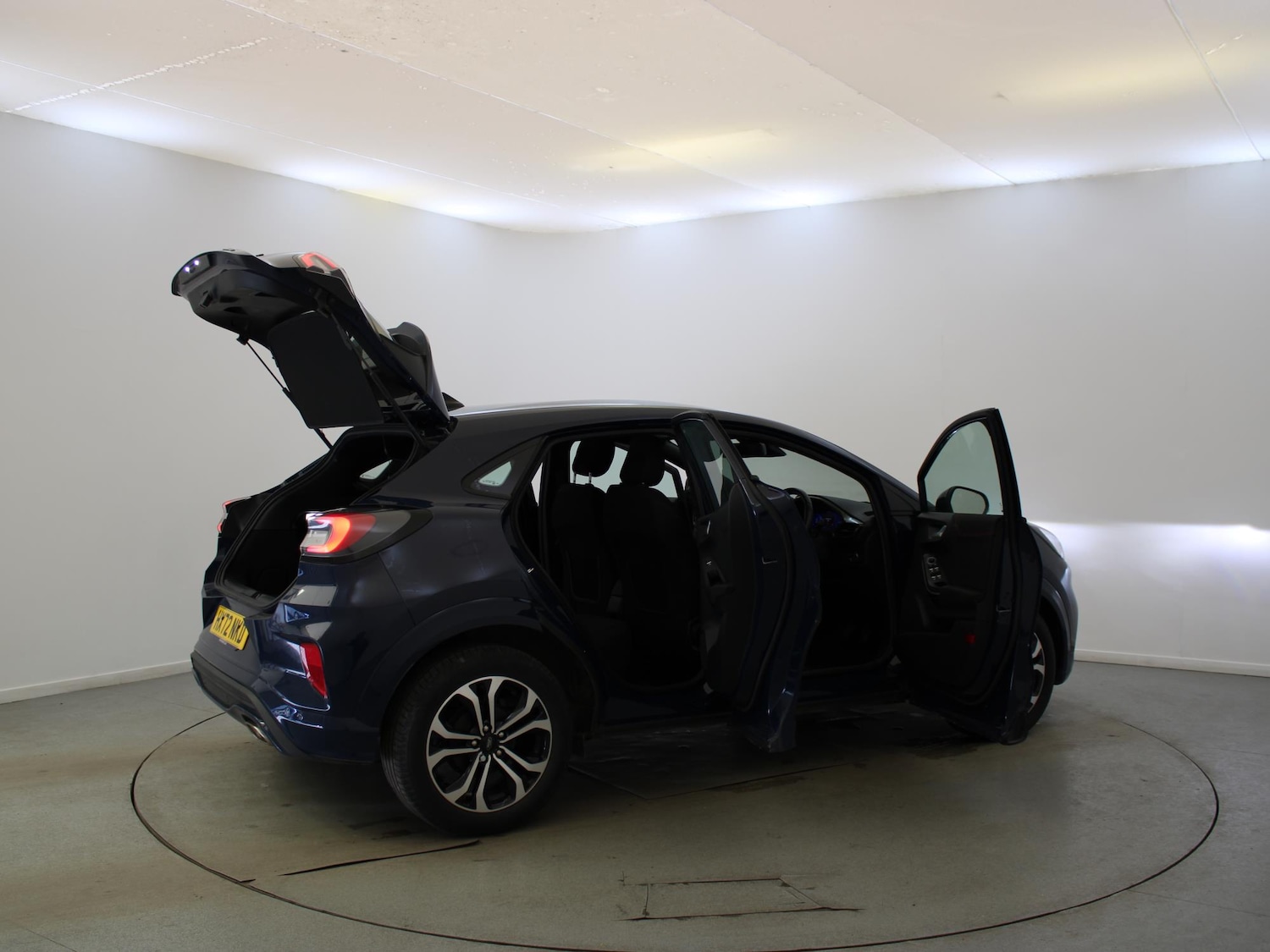 Vehicle 29