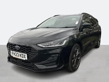 Used Ford Focus 2023 for sale - 76311170: Photo