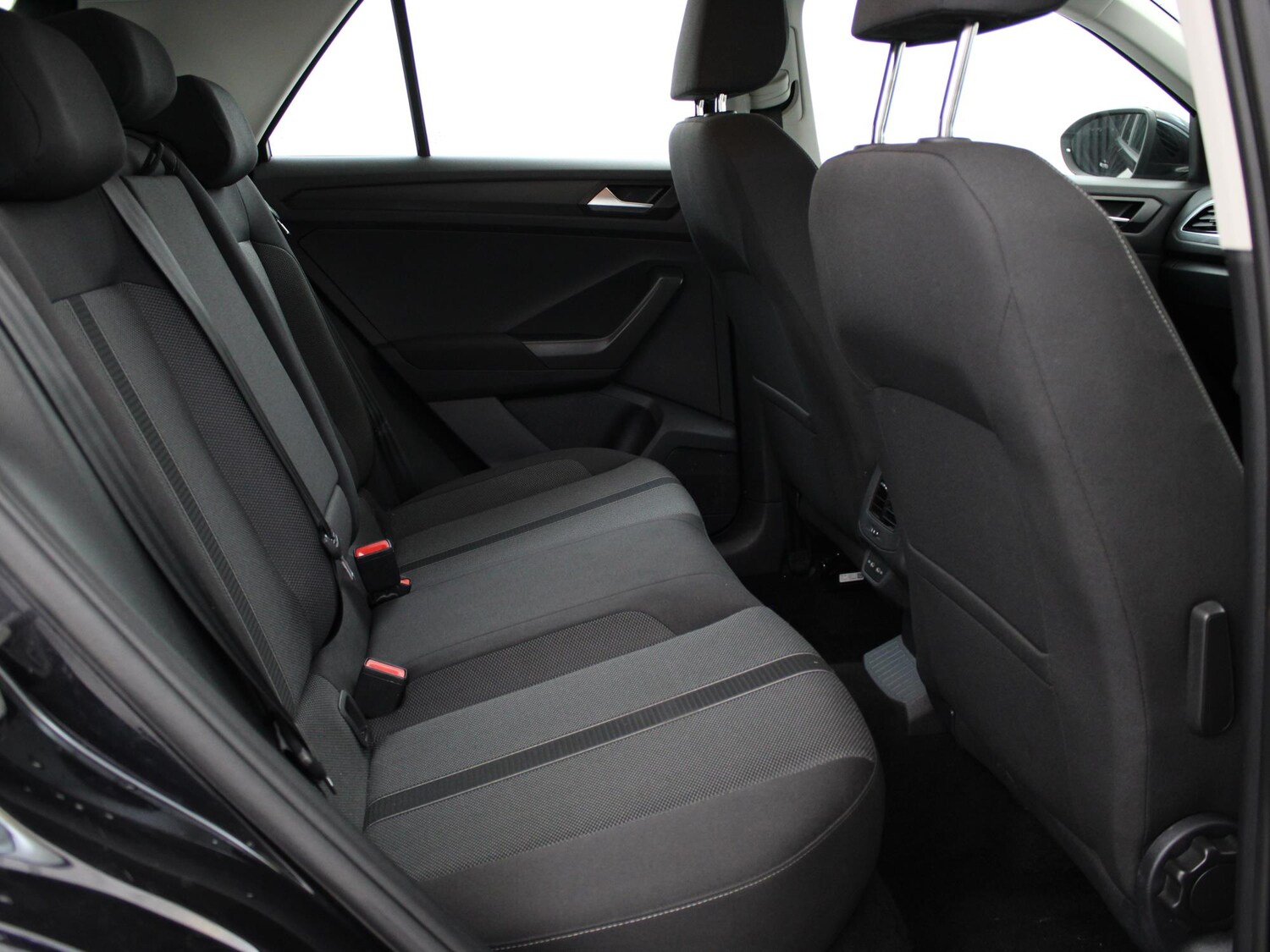 Used Volkswagen T-Roc 2022 for sale - 76311065: Photo 11