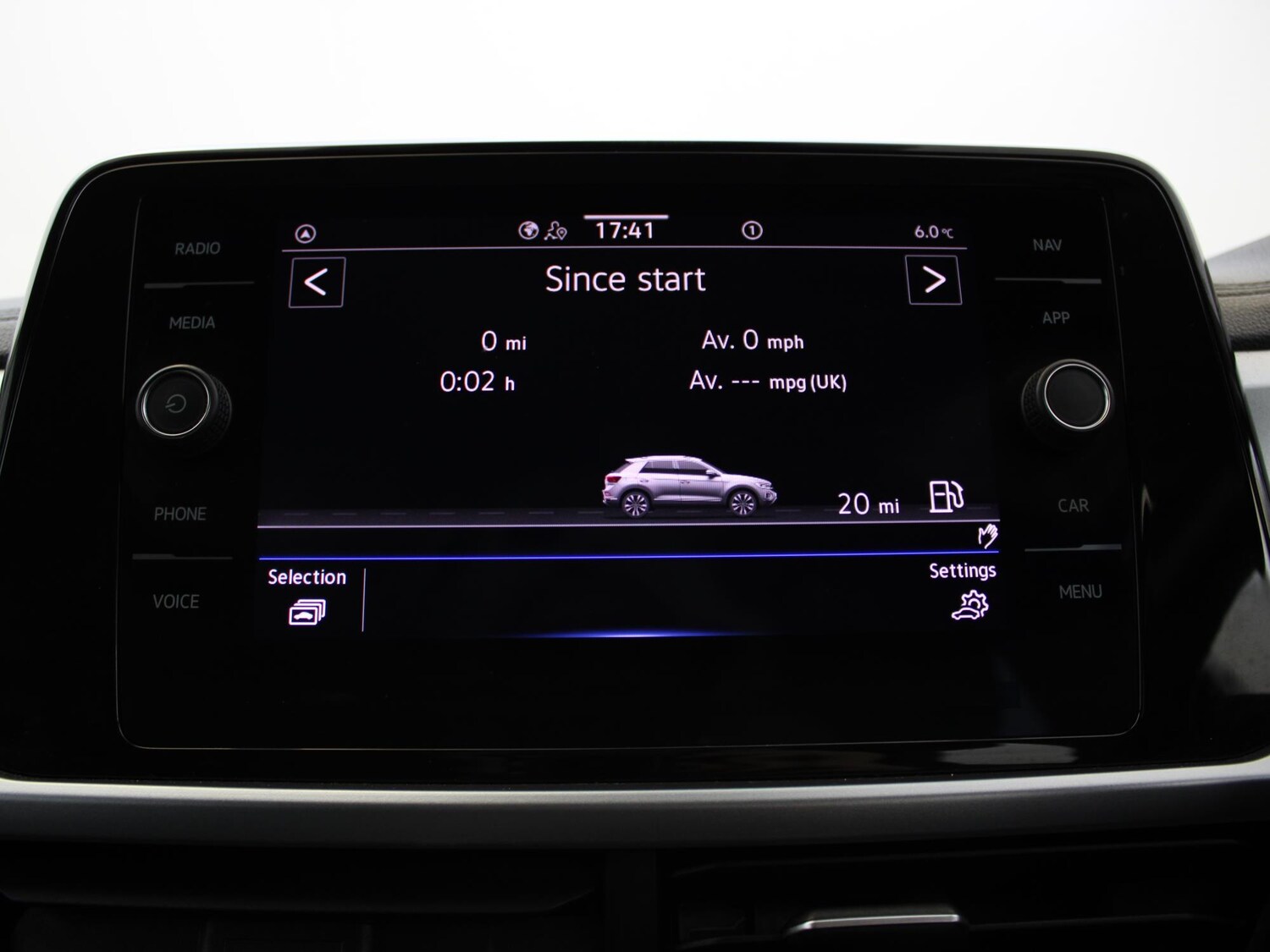 Used Volkswagen T-Roc 2022 for sale - 76311065: Photo 19