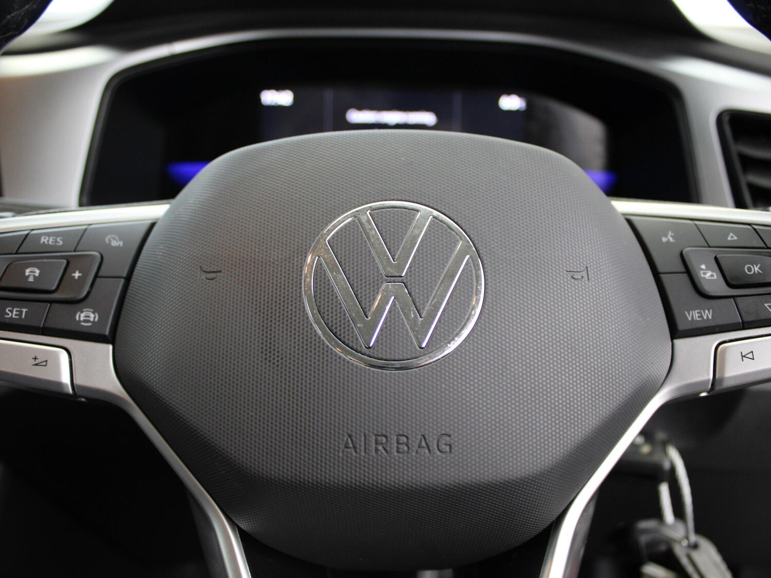 Used Volkswagen T-Roc 2022 for sale - 76311065: Photo 28