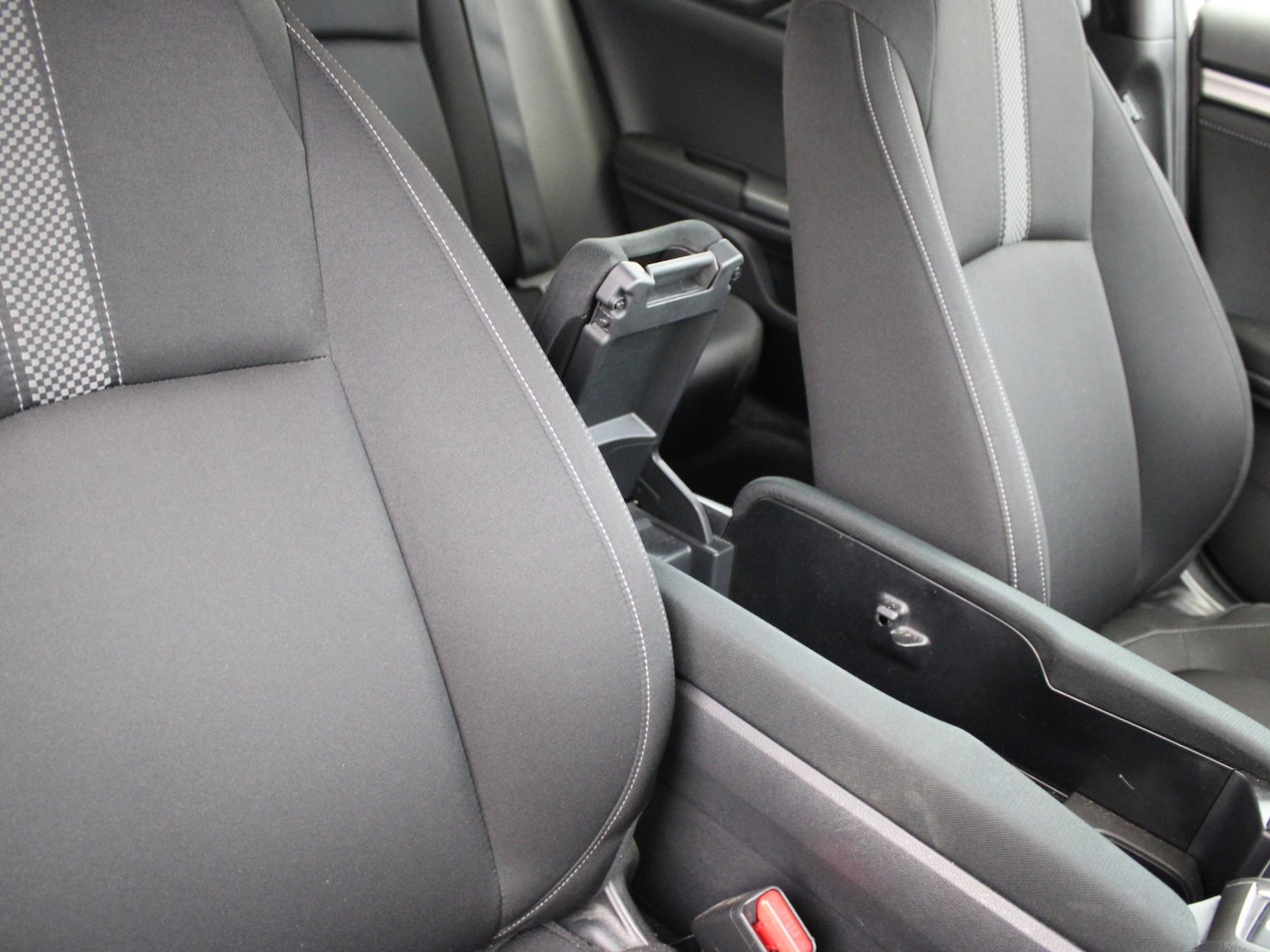 Used Honda Civic 2020 for sale - 77601553: Photo 21