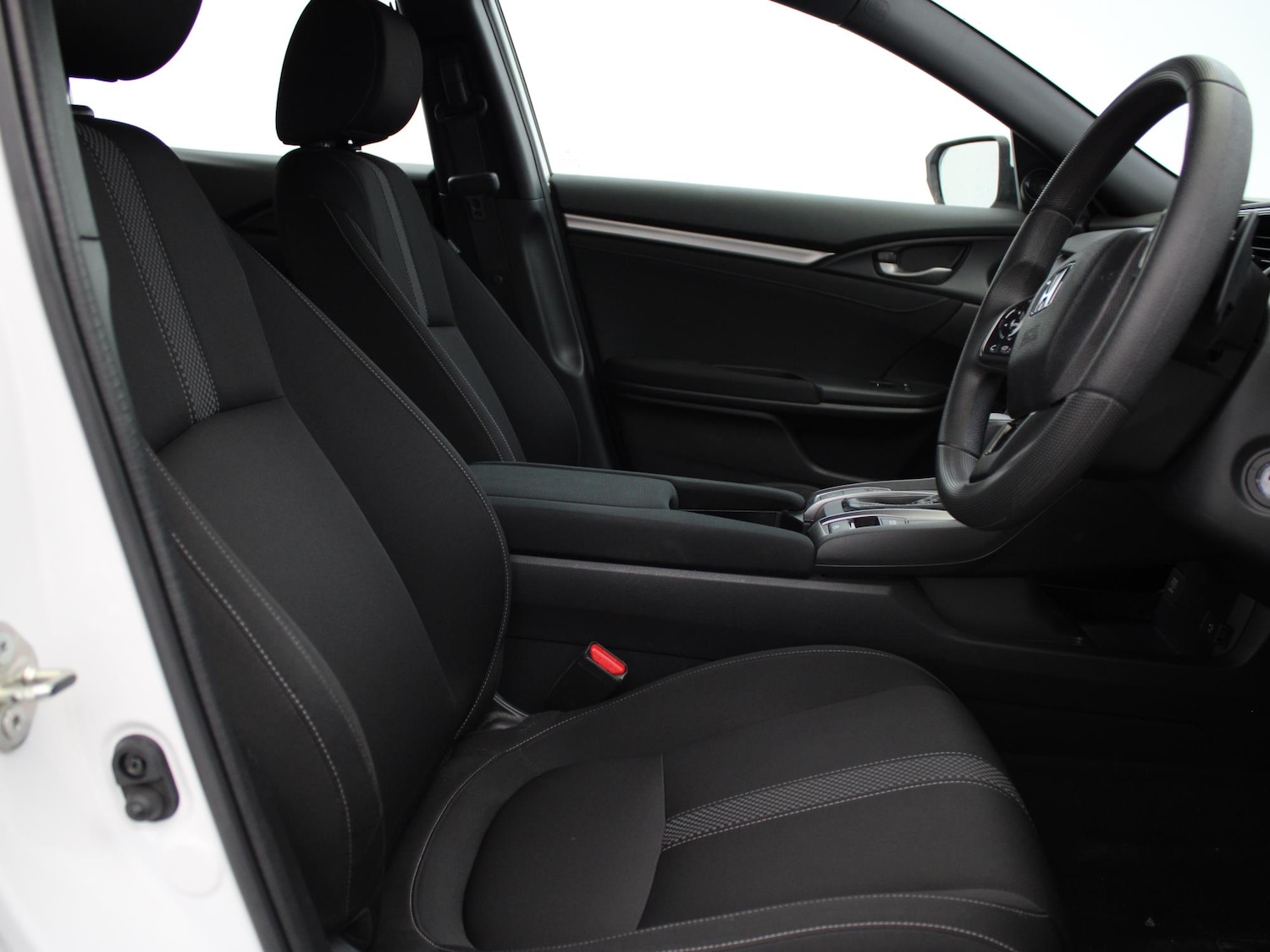 Used Honda Civic 2020 for sale - 77601553: Photo 9