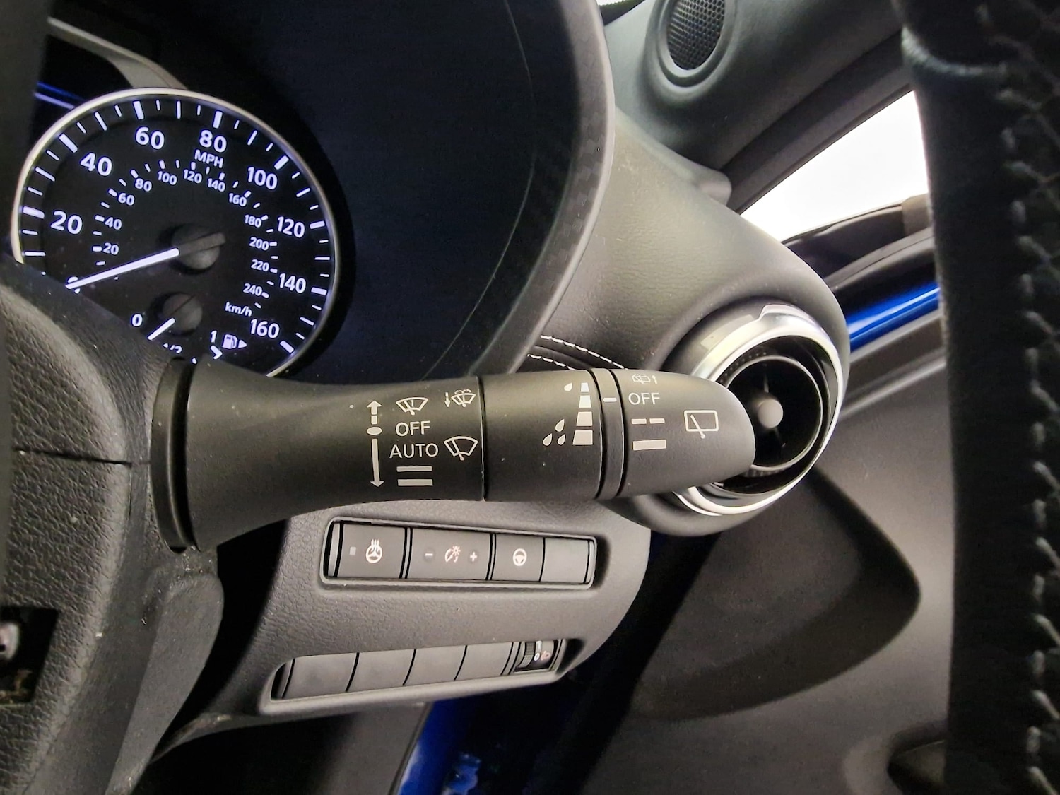 Used Nissan Juke 2023 for sale - 76692339: Photo 34