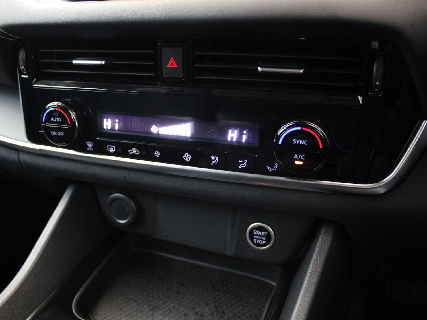 Used Nissan Qashqai 2021 for sale - 77164615: Photo 25