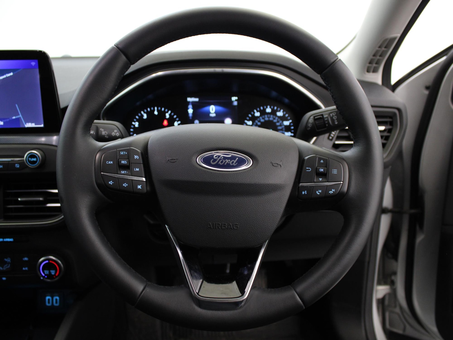 Used Ford Focus 2021 for sale - 76097411: Photo 27