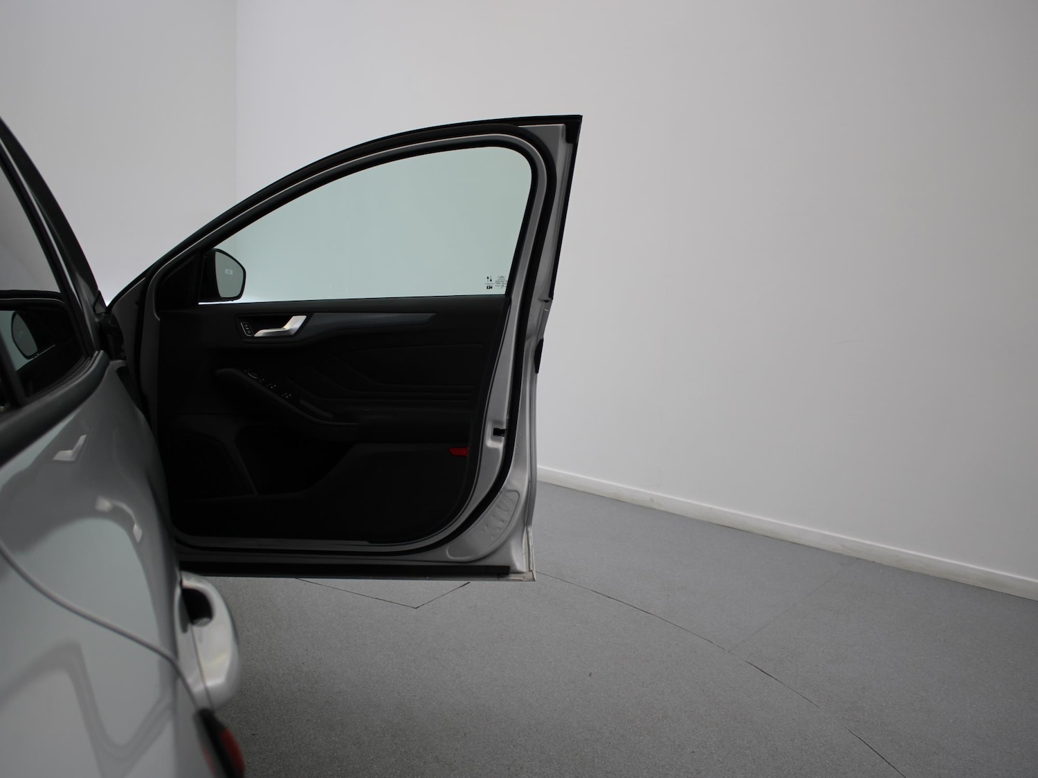 Used Ford Focus 2021 for sale - 76097411: Photo 33