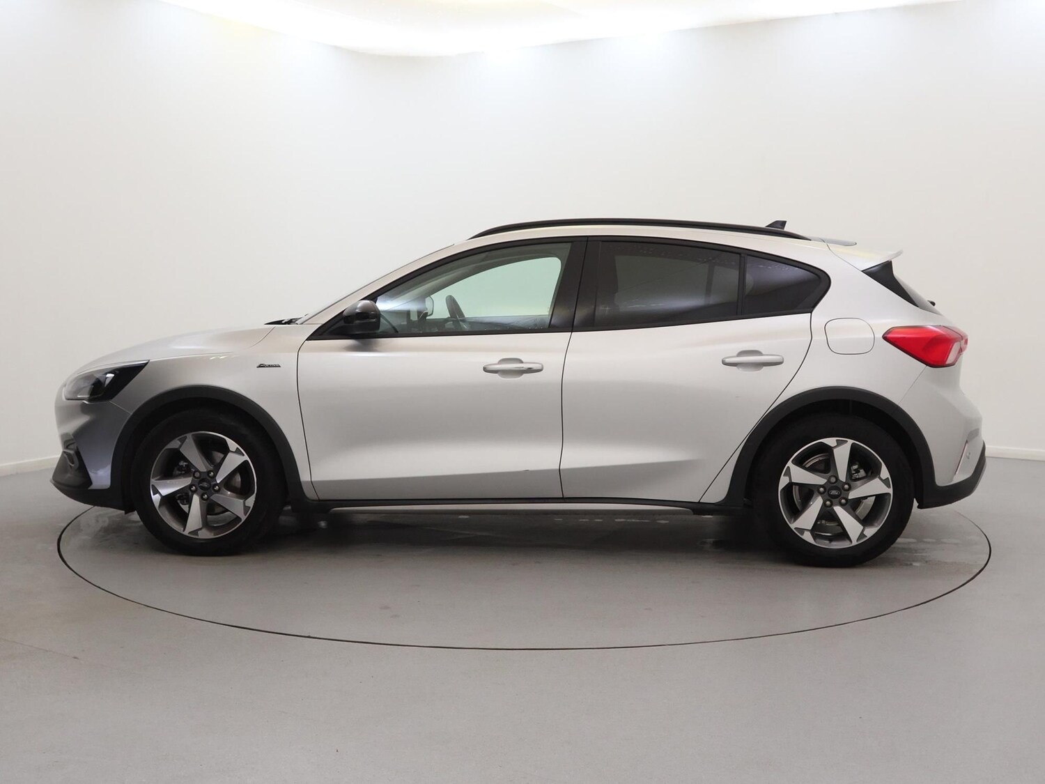 Used Ford Focus 2021 for sale - 76097411: Photo 4