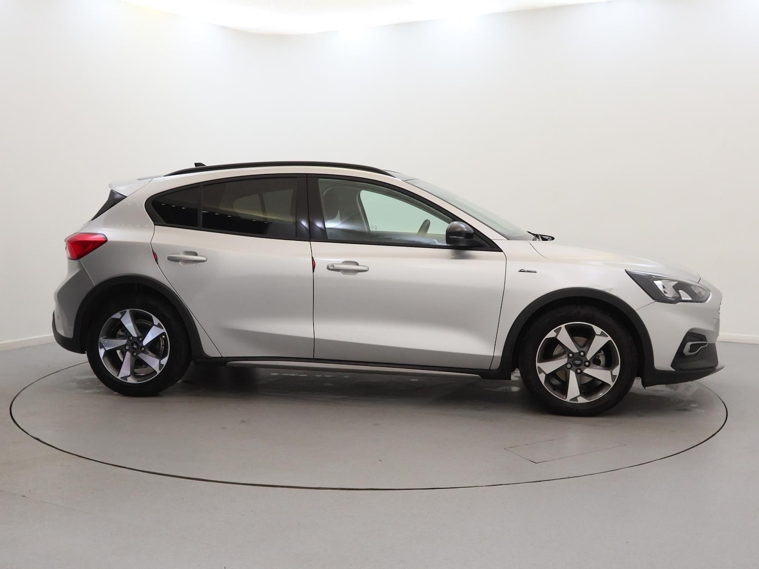 Used Ford Focus 2021 for sale - 76097411: Photo 8