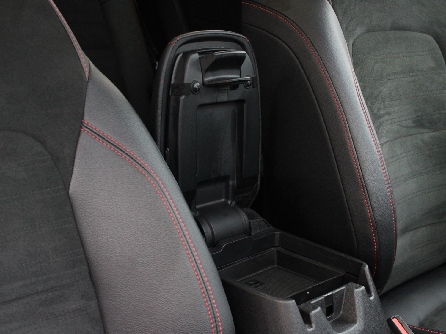 Used Ford Kuga 2022 for sale - 76553535: Photo 33