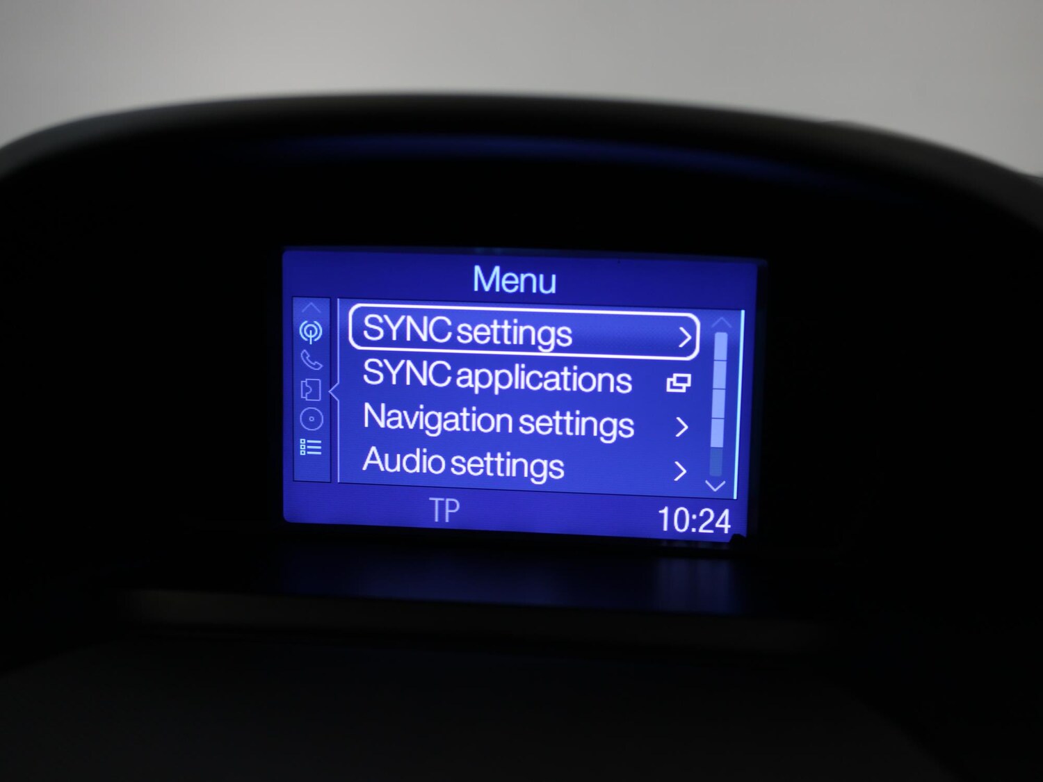 Used Ford Kuga 2014 for sale - 76353249: Photo 19