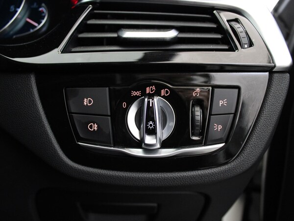 Used BMW 5 Series 2018 for sale - 76219985: Photo 31