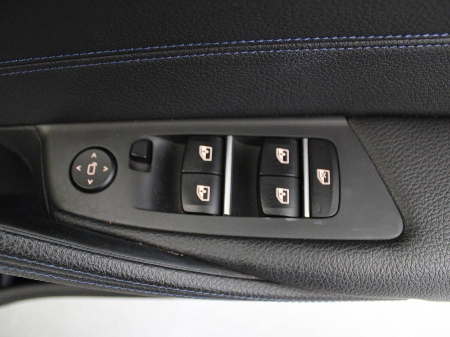 Used BMW 5 Series 2018 for sale - 76219985: Photo 34