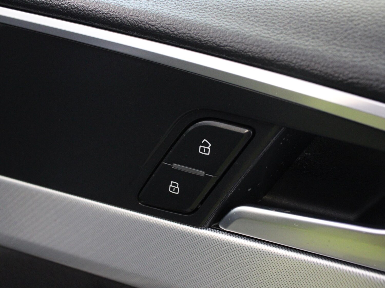 Used Audi A4 2017 for sale - 76411656: Photo 23