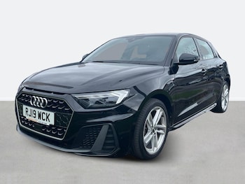 Used Audi A1 2019 for sale - 76047379: Photo
