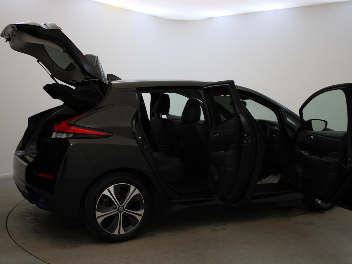 Used Nissan Leaf 2022 for sale - 77561208: Photo 23