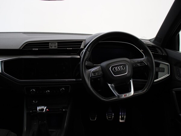 Used Audi Q3 2021 for sale - 75525001: Photo 16