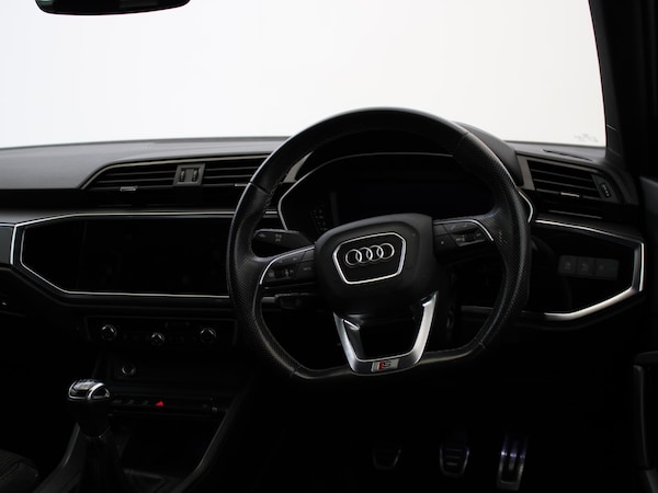 Used Audi Q3 2021 for sale - 75525001: Photo 17