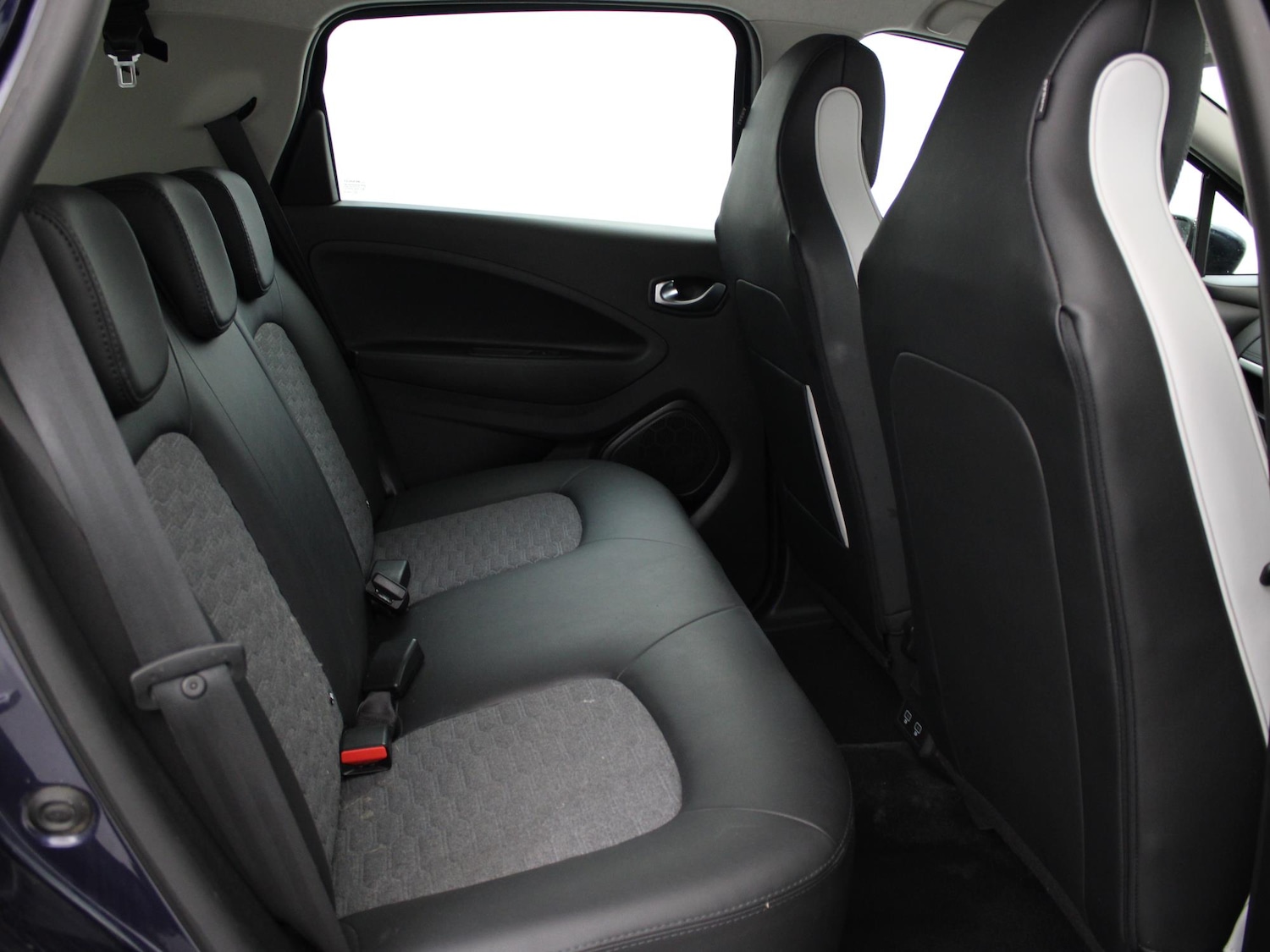 Used Renault Zoe 2021 for sale - 76755432: Photo 12