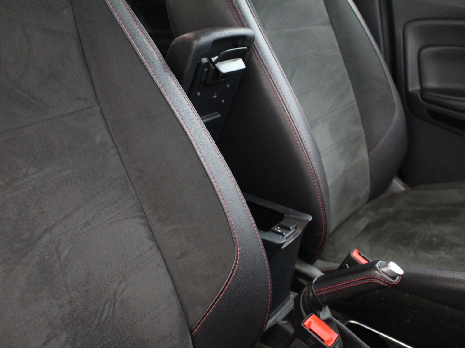 Used Ford Ecosport 2022 for sale - 76411620: Photo 25