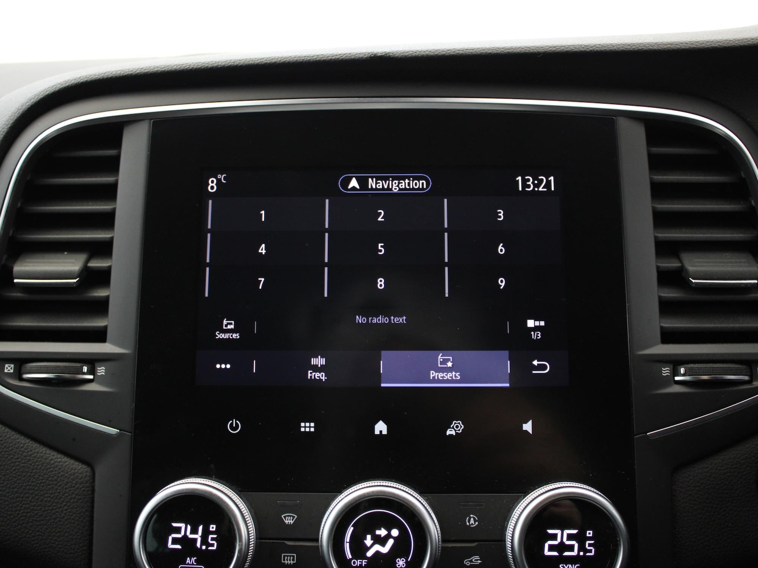 Used Renault Megane 2022 for sale - 77615772: Photo 24