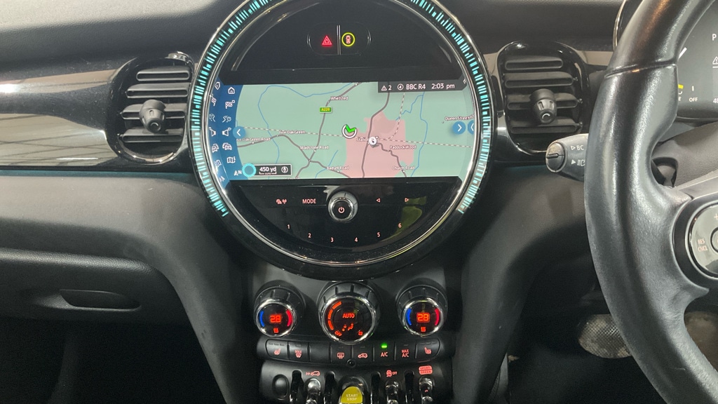 Used MINI Hatch 2021 for sale - 77000561: Photo 9