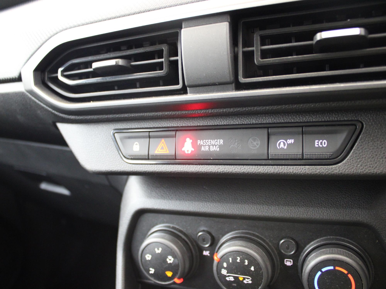 Used Dacia Jogger 2023 for sale - 76353243: Photo 19