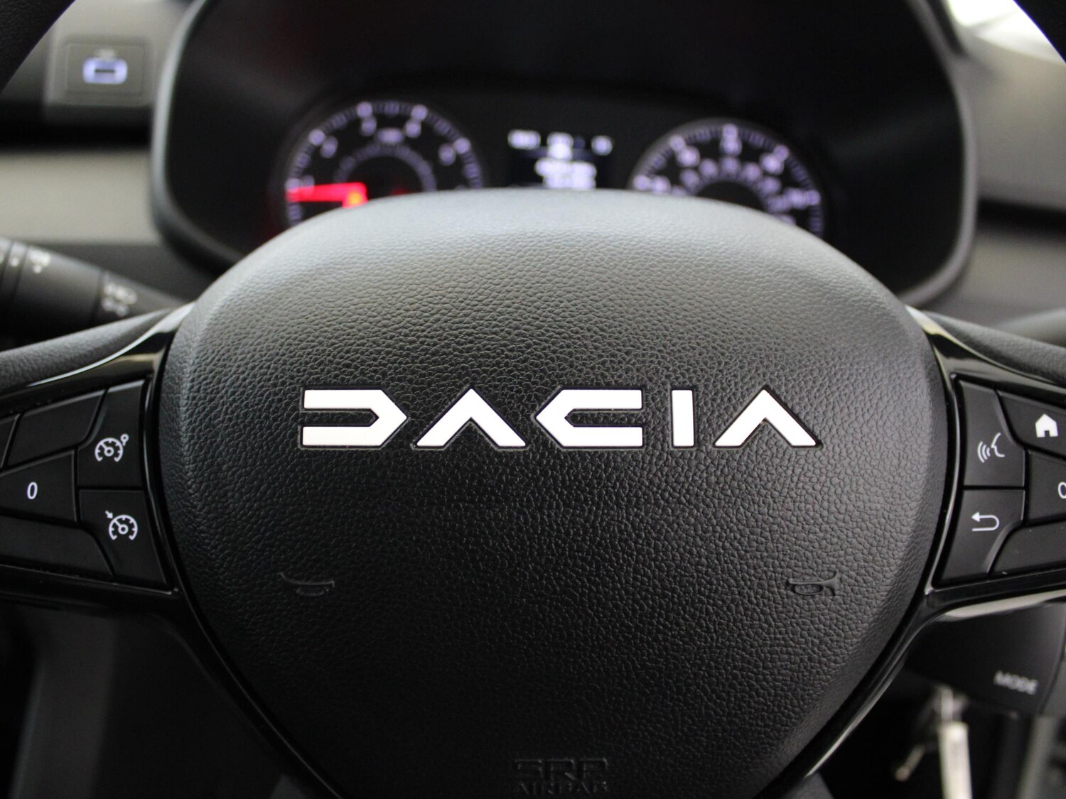 Used Dacia Jogger 2023 for sale - 76353243: Photo 22