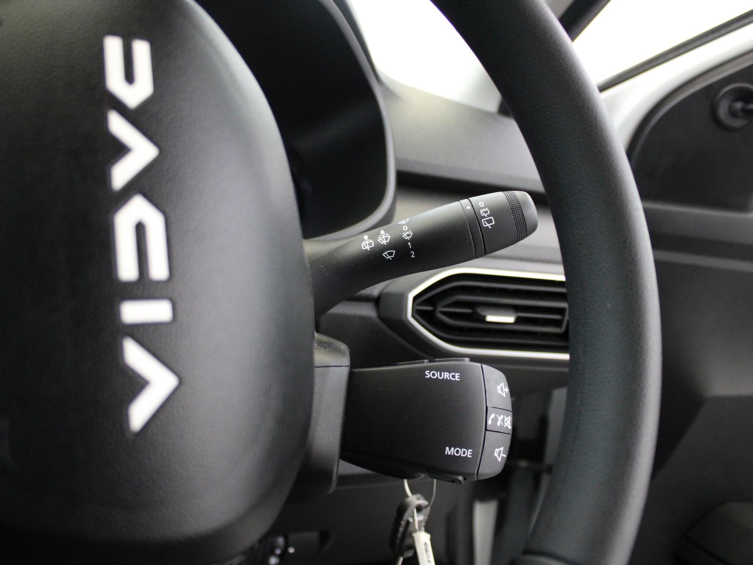 Used Dacia Jogger 2023 for sale - 76353243: Photo 28