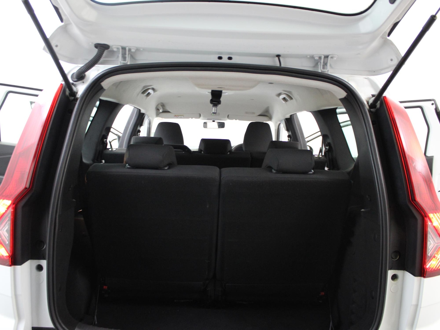 Used Dacia Jogger 2023 for sale - 76353243: Photo 31