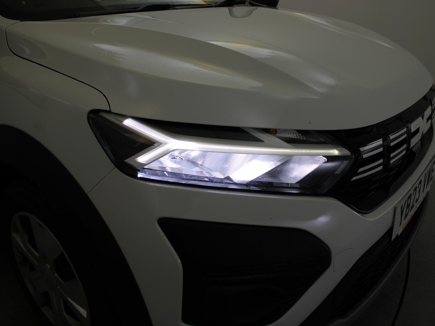 Used Dacia Jogger 2023 for sale - 76353243: Photo 33