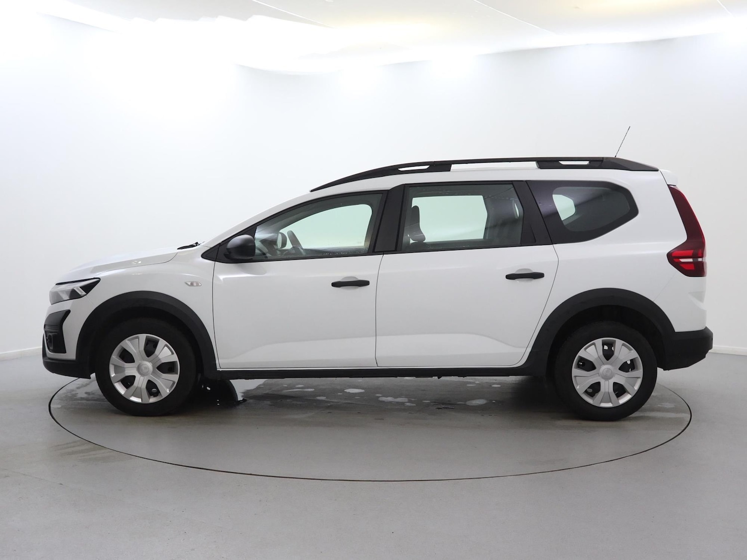 Used Dacia Jogger 2023 for sale - 76353243: Photo 4