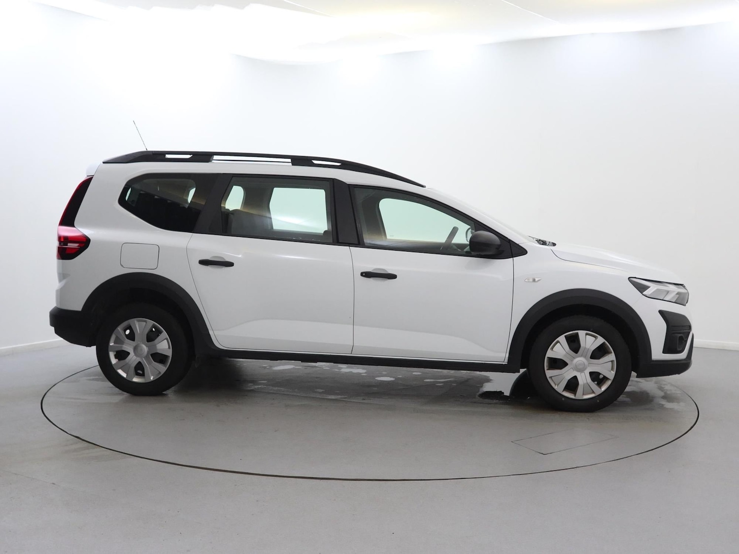 Used Dacia Jogger 2023 for sale - 76353243: Photo 8