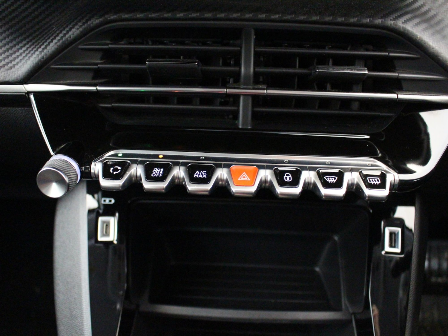 Used Peugeot 208 2021 for sale - 77601539: Photo 21