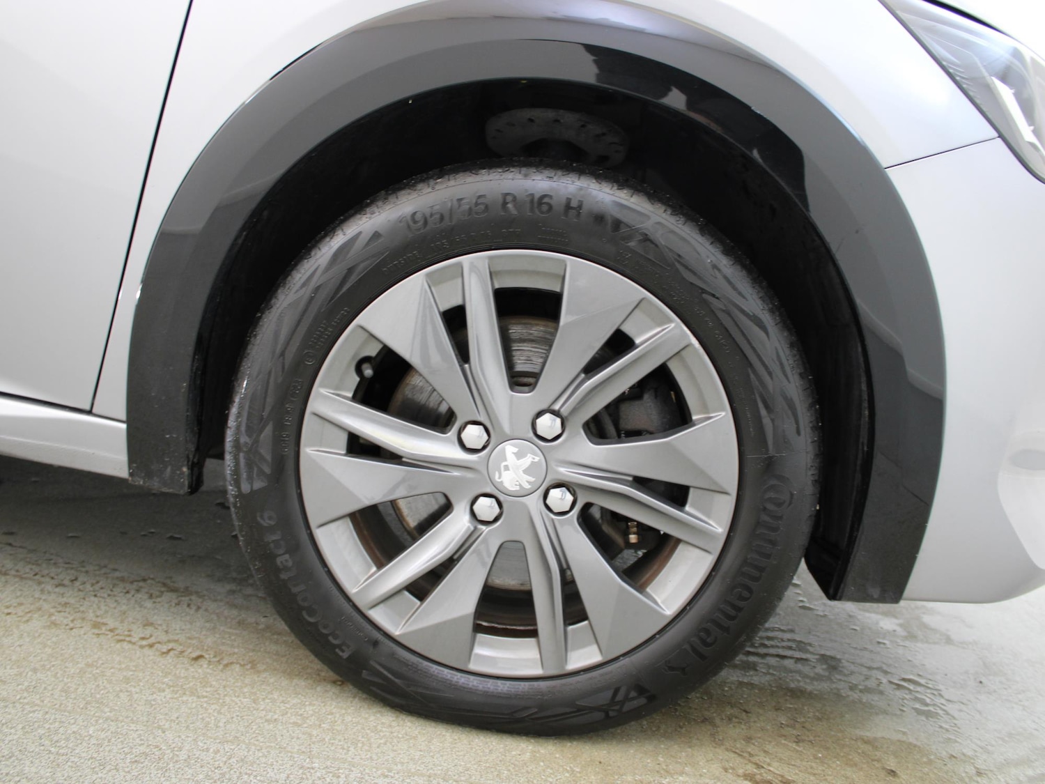 Used Peugeot 208 2021 for sale - 77601539: Photo 37