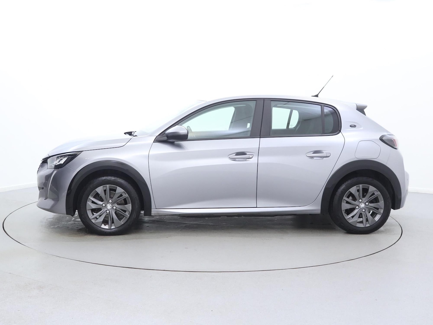 Used Peugeot 208 2021 for sale - 77601539: Photo 4