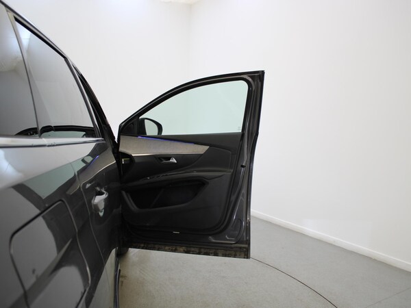 Used Peugeot 5008 2022 for sale - 75343923: Photo 32