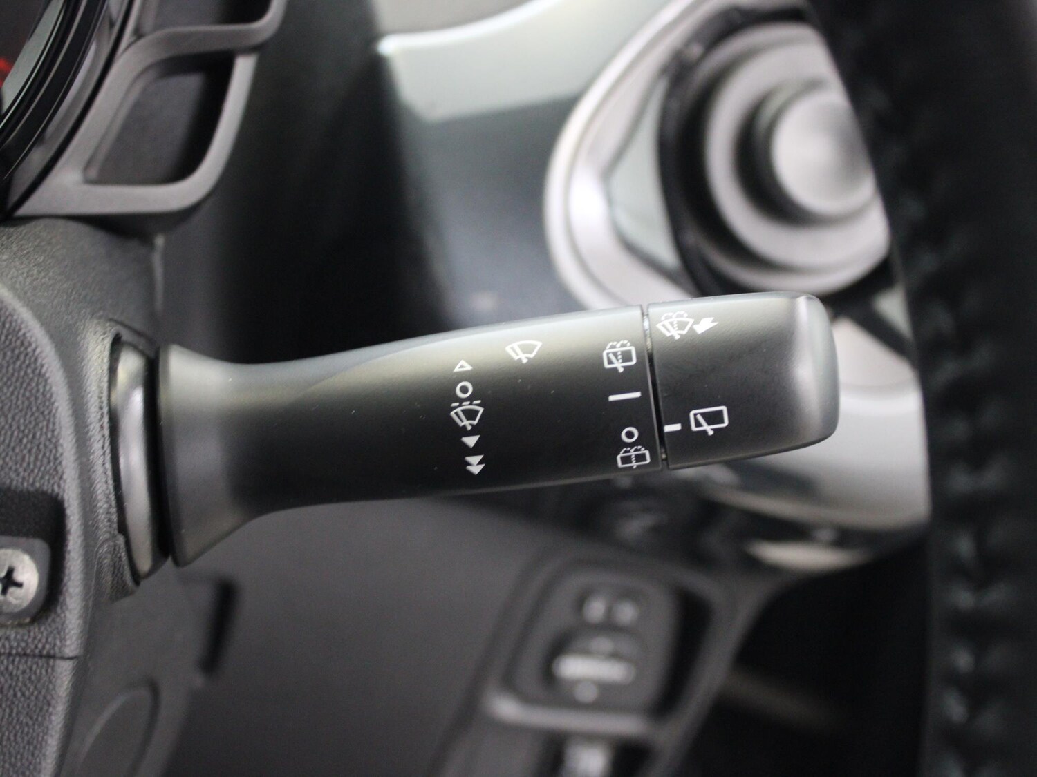 Used Toyota AYGO 2018 for sale - 77706861: Photo 33