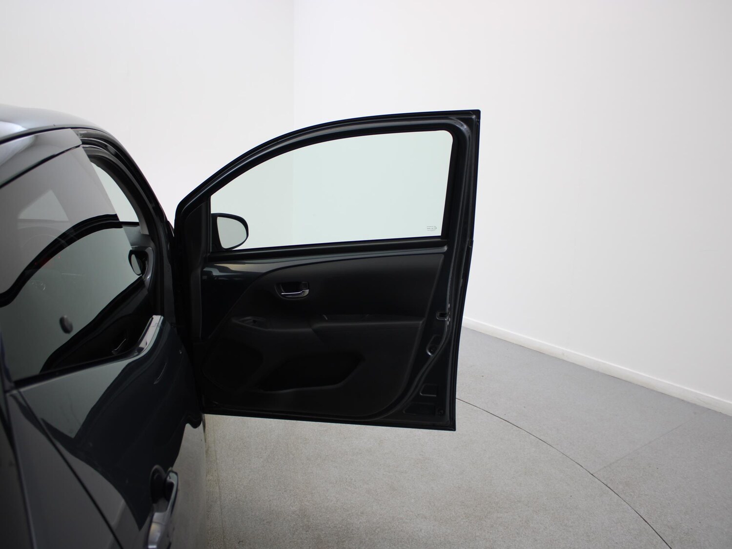 Used Toyota AYGO 2018 for sale - 77706861: Photo 34