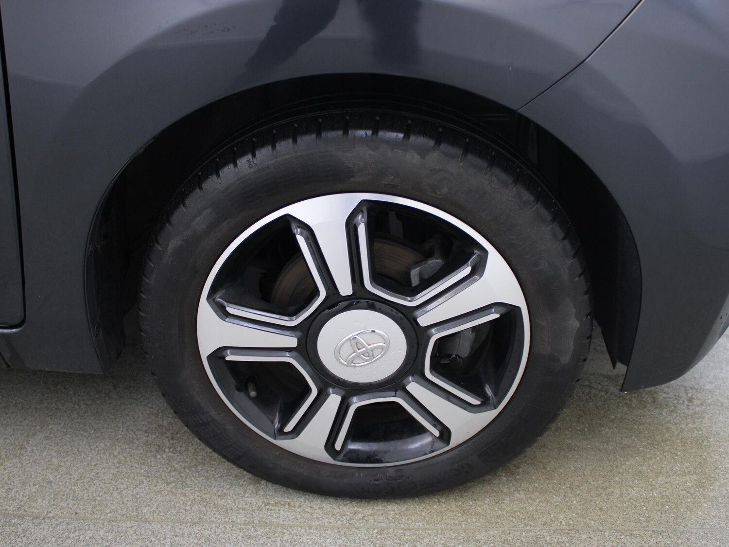 Used Toyota AYGO 2018 for sale - 77706861: Photo 39