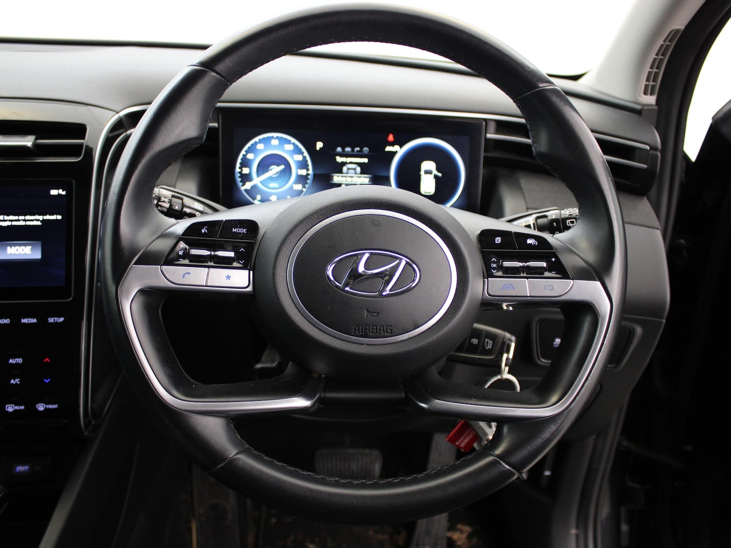 Used Hyundai TUCSON 2021 for sale - 77500747: Photo 28