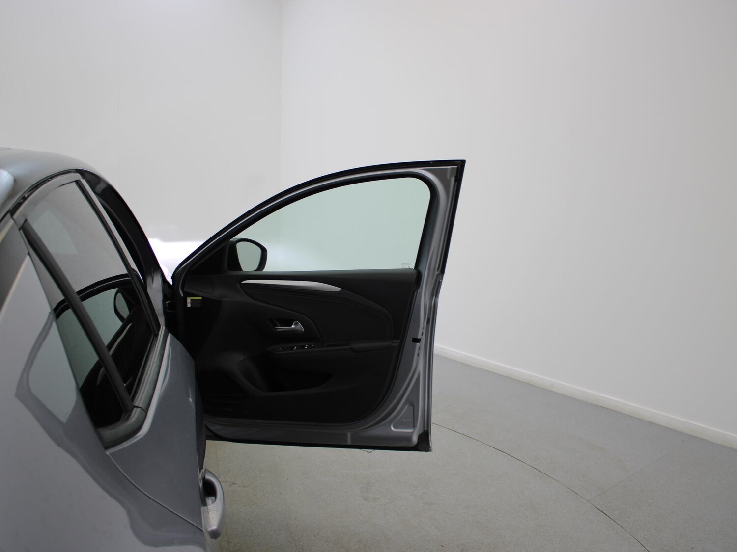 Used Vauxhall Corsa 2023 for sale - 77812498: Photo 25