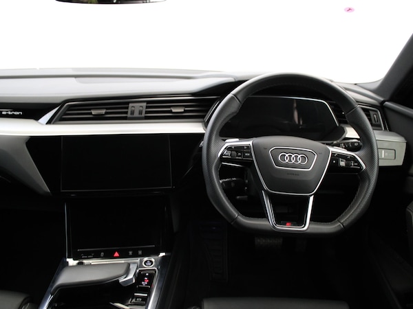Used Audi e-tron 2022 for sale - 75582443: Photo 17