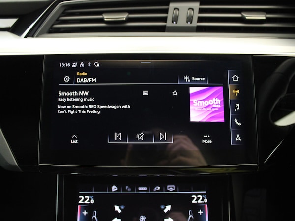 Used Audi e-tron 2022 for sale - 75582443: Photo 28