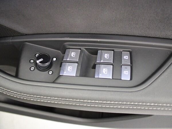 Used Audi e-tron 2022 for sale - 75582443: Photo 43
