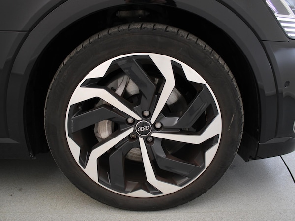 Used Audi e-tron 2022 for sale - 75582443: Photo 49
